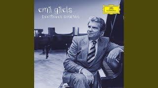 Video thumbnail of "Emil Gilels - Beethoven: Piano Sonata No. 7 In D, Op. 10 No. 3 - 2. Largo e mesto"