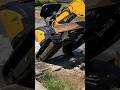 ユンボが斜面をアームの力だけで登る #土木 #excavator