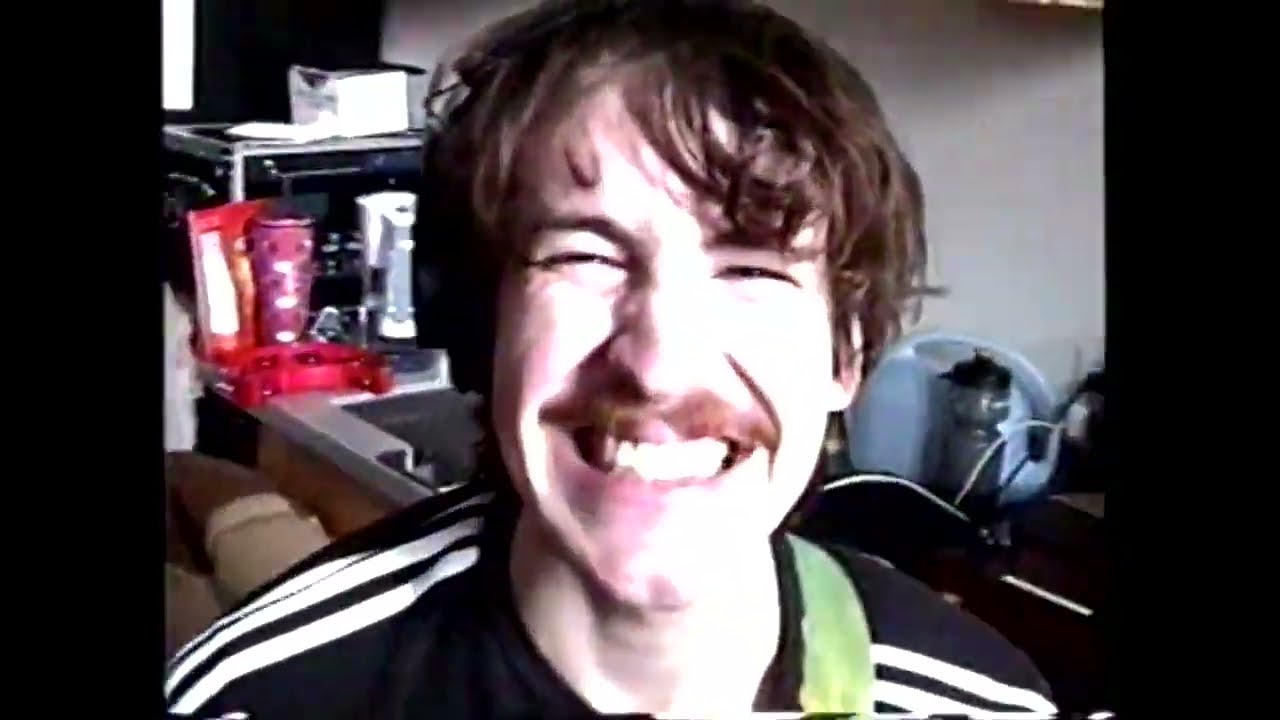 Luna Pier - Living While Asleep (Official Video)