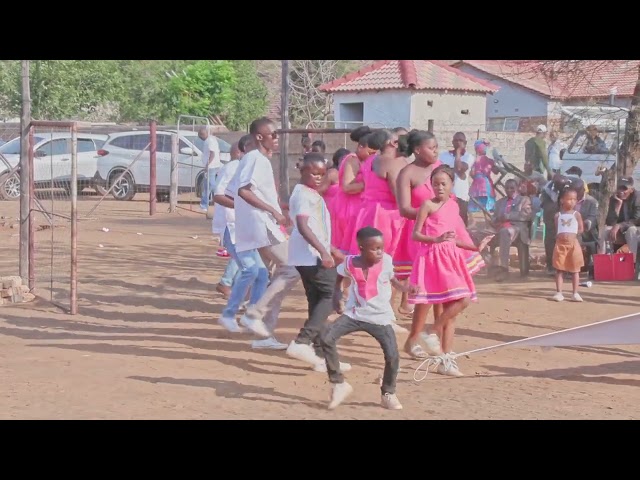 Watch The Child Infront - Kaizer + Angel Wedding Stroll Dance...SOUTH AFRICAN WEDDING!!! class=