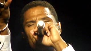 Maxwell At Msg Reunion