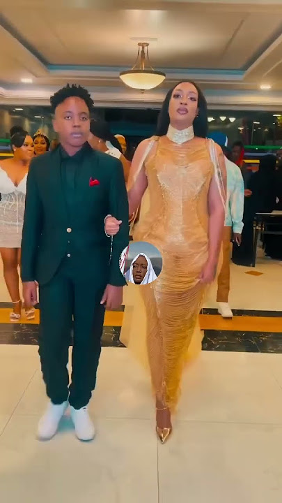 Hivi ndivyo Irene Uwoya na kijana wake walivyoingia kwenye uzinduzi wa movie ya Oleama
