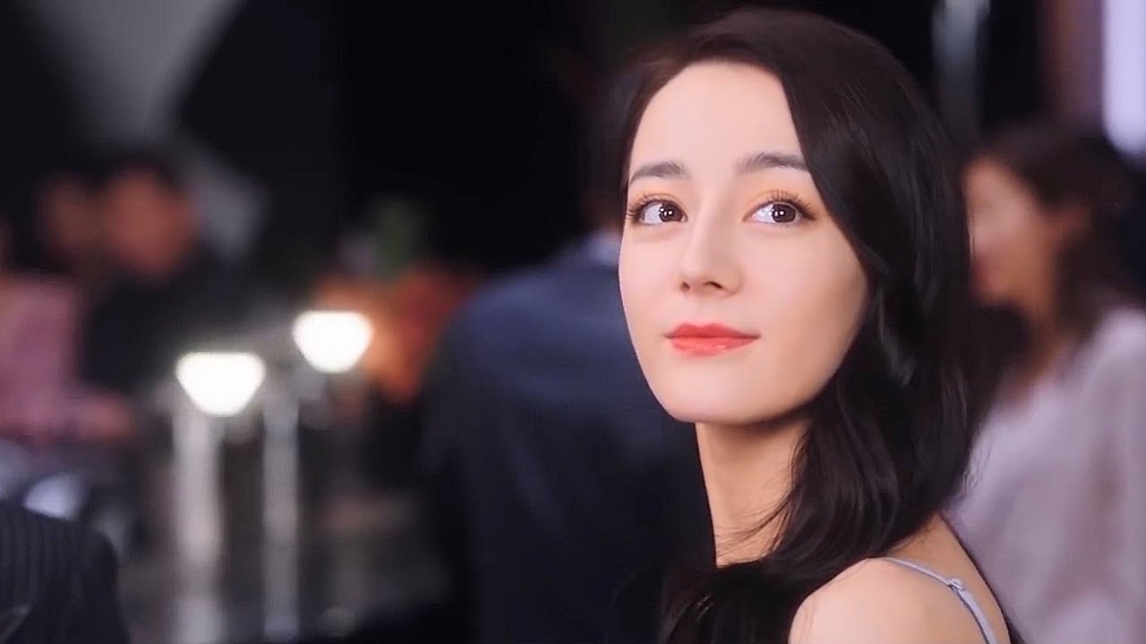 Girl like you is impossible to find YouTube