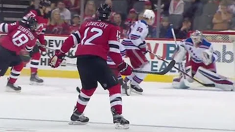 Stafford rips nasty wrister past Halverson