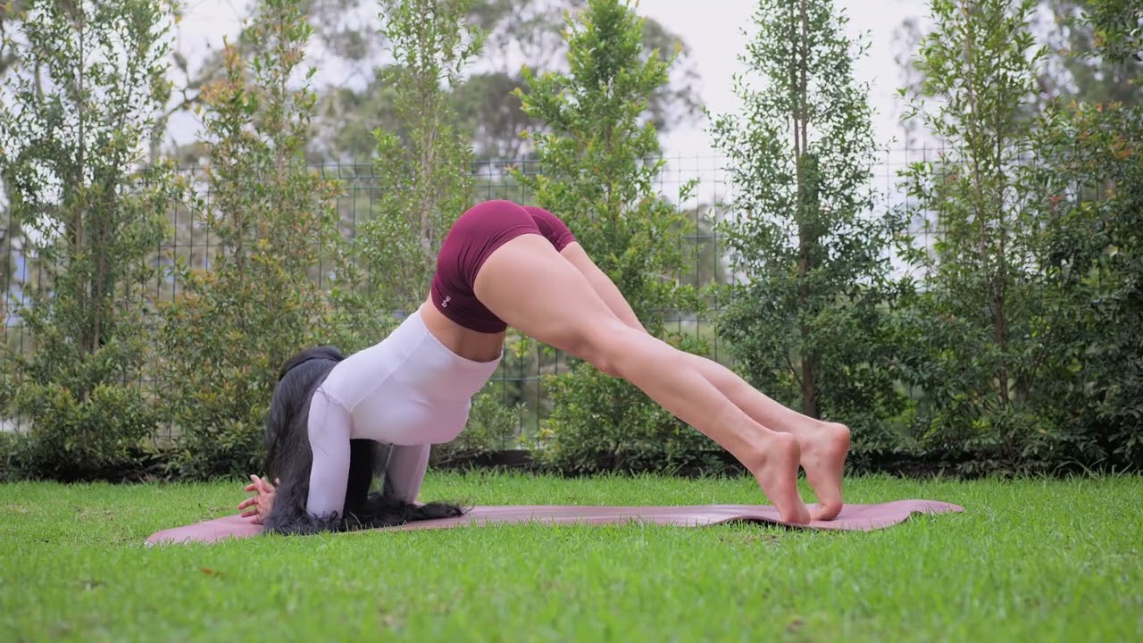 9-Minute Rainy Day Yoga — Gentle Flow for Mobility