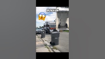 Garbage Truck Picks up a Broken WM Bin 💥🚛 #gogarbage #garbagetruck