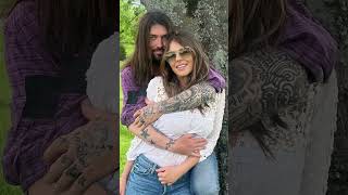 Famous Elizabeth Hurley and Billy Ray Cyrus Turn Heads on the Red Carpet with Damian Hurley Wealth