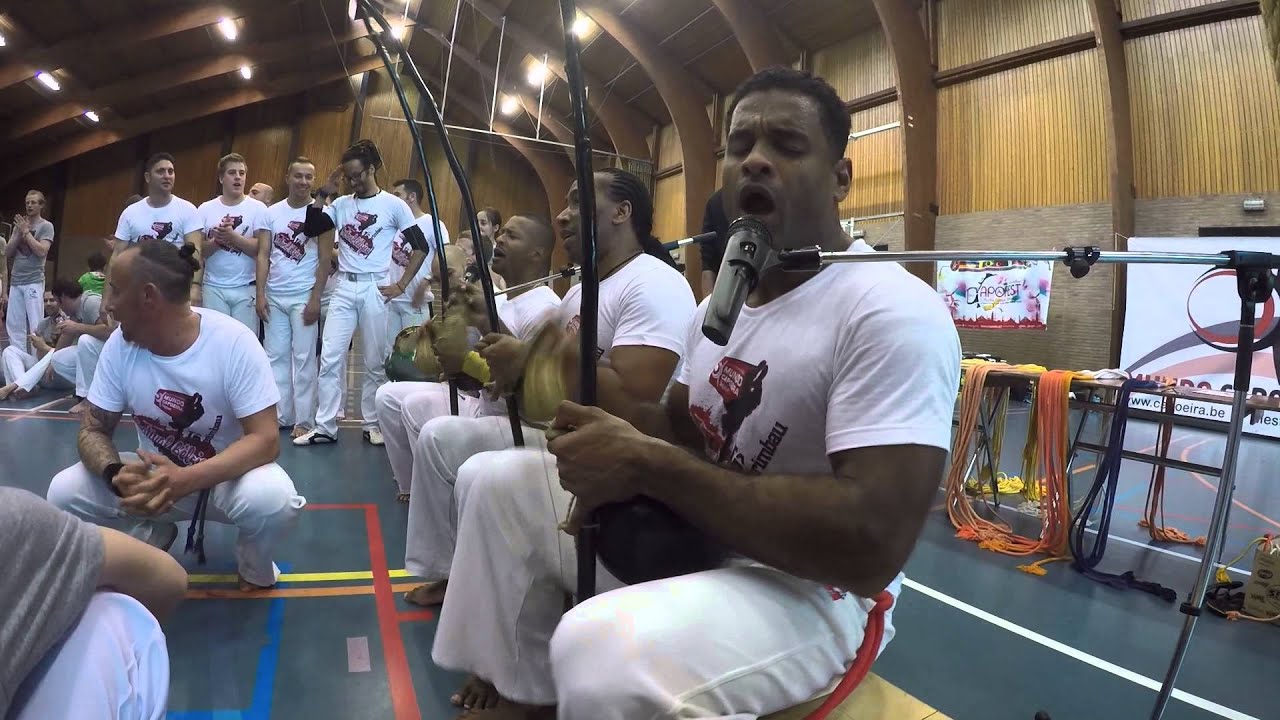 Bateria na batizado em Bélgica. 19o. Iê Berimbau Festival Bélgica