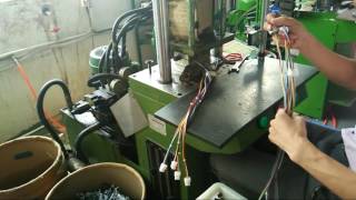 Cable assembly molding - xinelec.com