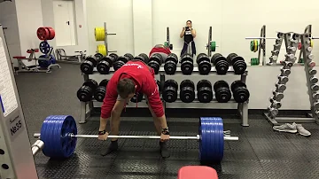 Deadlift 220 kg(485 lbs) weight 160 lbs