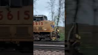 UP AC44 #5615 at Glen Ellyn 5/3/22
