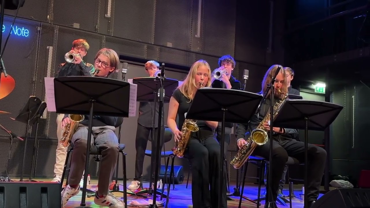 Walkin' Shoes - Gerry Mulligan