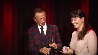 Mentalist Jan Forster Führt Sein The Mascot Vor, Live Und Ungeschnitten.