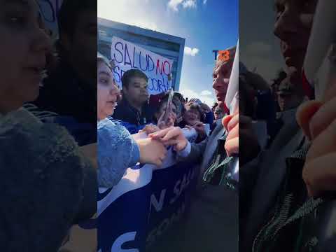 Presidente Kast dialoga con funcionarios del Hospital de Temuco