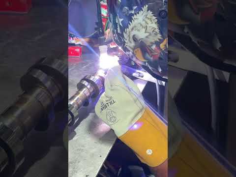 Welding a camshaft at the track!
