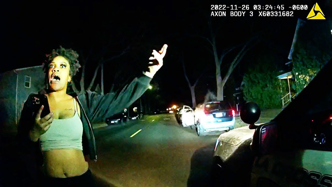 Woman Tells Cop to Hurry Up Before He Discovers Her Warrant - YouTube