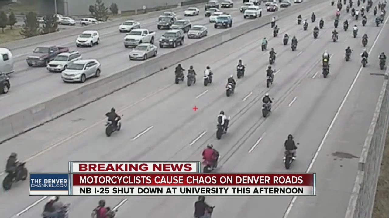 Motorcyclist cause chaos on Denver roads - YouTube