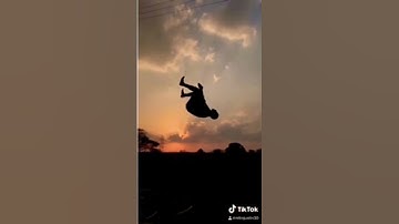 Gainer Hold 🔥Old Tiktok Jump 😂 Vfx jump 😂#short #editing #vfx #illusion #tiktok