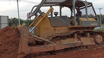 Komatsu D85E-SS Bulldozer Operator Exceptional EP. 51