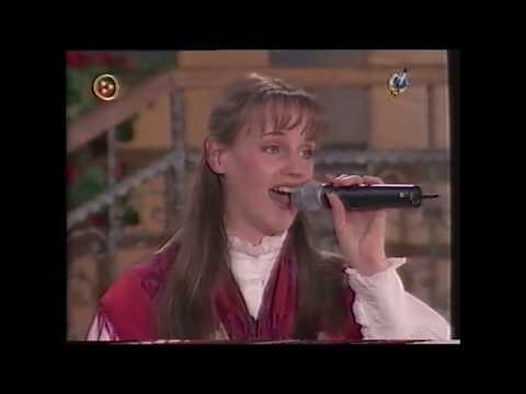 Predstavitev pevke Ansambel