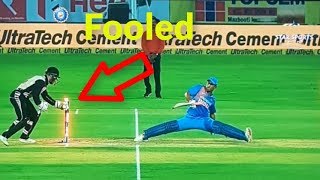 10 Incidents When DHONI Fooled Opposition in epic Way like a Boss