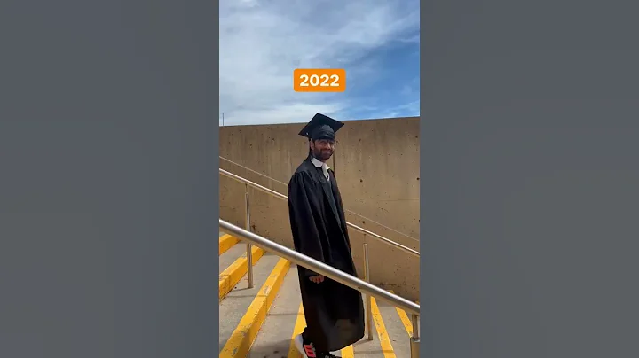 Just how fast the night changes..  #graduation