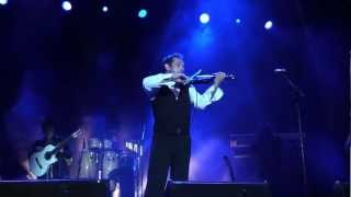 Chico & les Gypsies 2012 - Pee Wee au violon