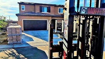 Mastering Pallet Stacking: Essential Tips for Beginner Moffett Drivers |  driveway clearance