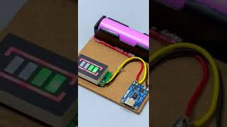 घर पर बनाएं Mobile Battery Level Indicator | 18650 Battery Status MeterDIY#shorts...