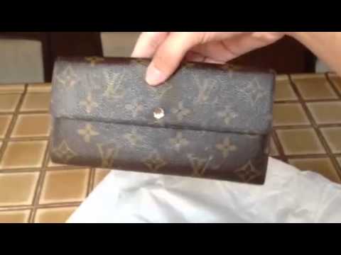 First Louis Vuitton Sarah Wallet Unboxing! - YouTube