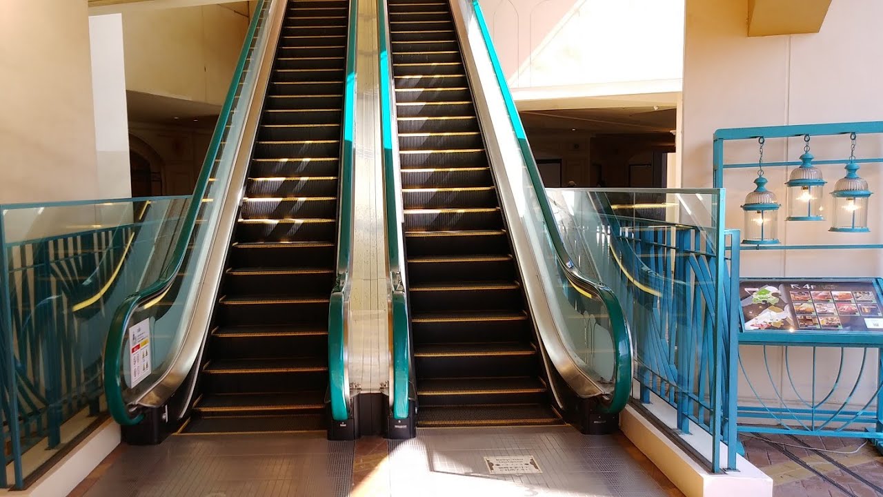 舞浜イクスピアリエスカレーター 3f4fシェフス ロウ レストラン 方面東京ディズニーリゾートescalator Japan Tokyo Disney Resort Youtube