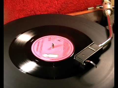 Fairport Convention - 'Sir B McKenzie's Daughters Lament...' - 1970 45rpm