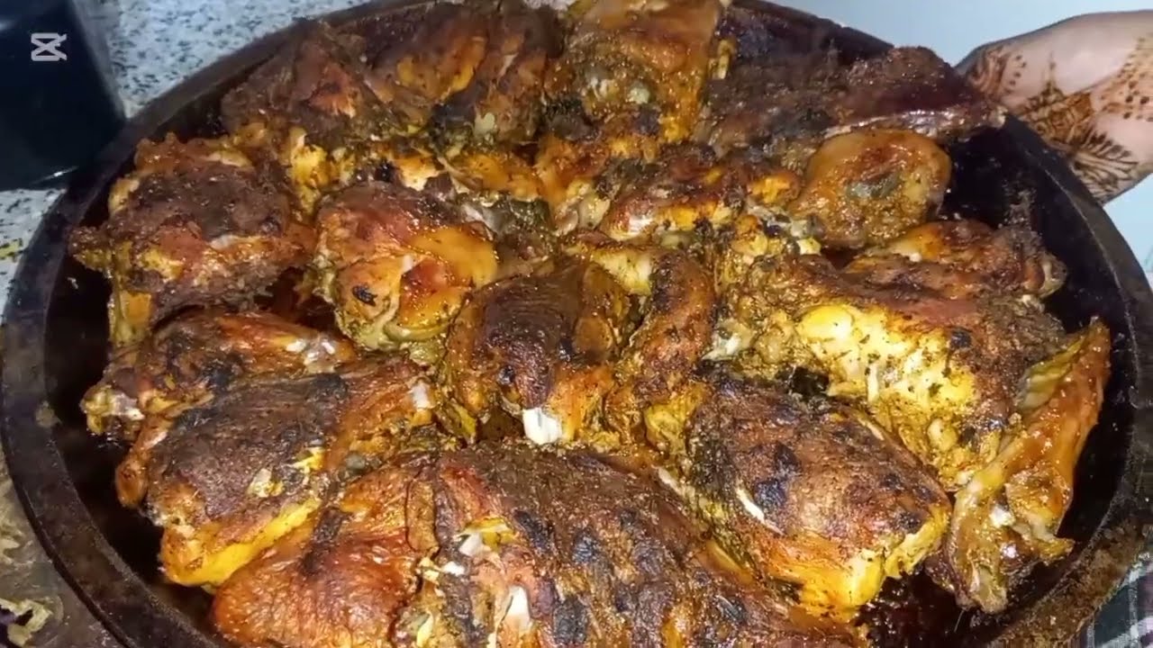  شاركت معاكم  الدجاج المشوية في الفرن  سريعة  أكثر من لذيذة 