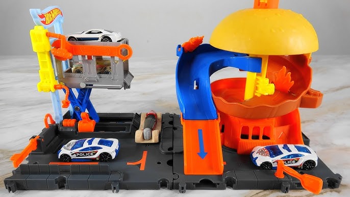  Hot Wheels City Toy Car Track Set Downtown Car Park Playset  with 1:64 Scale Vehicle, 4 Levels, Working Lift & Exit Chute For 4 years  and up, Multi : Toys & Games