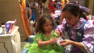 Emma & Enrique - Magic Kingdom - 4 Apr 2014