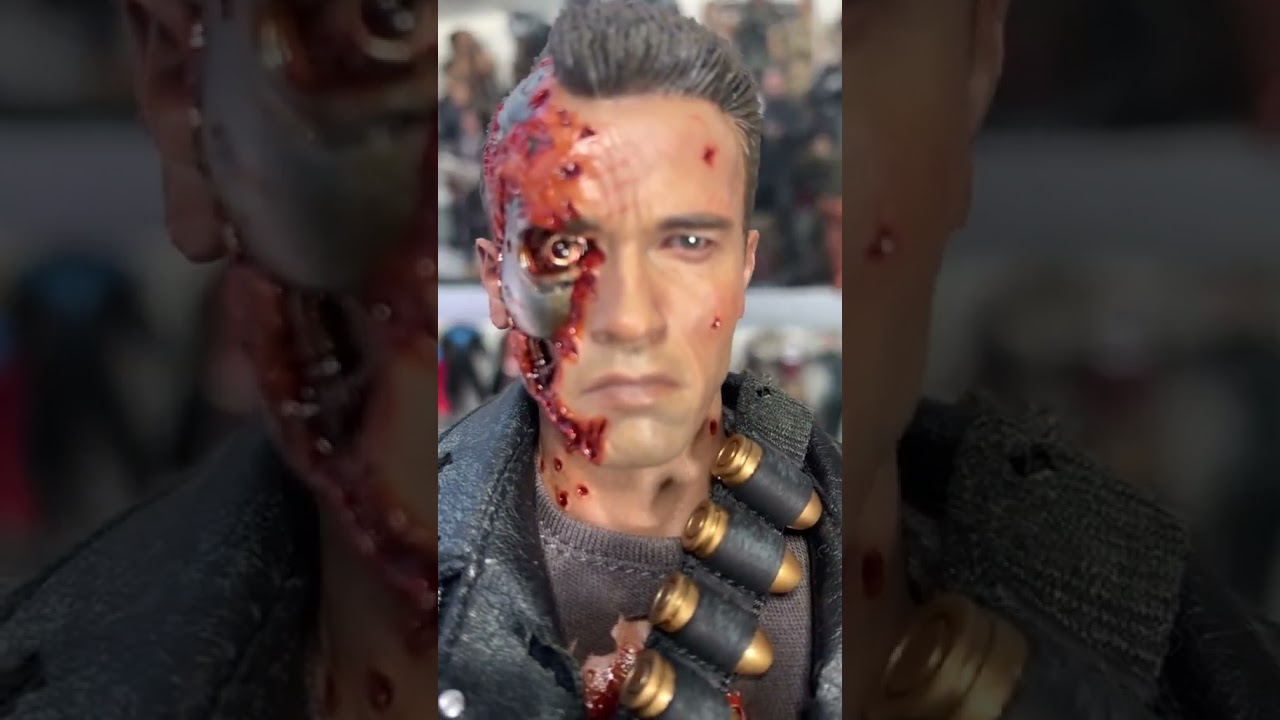HOT TOYS TERMINATOR DX13 BATTLE DAMAGED - elzulero 
