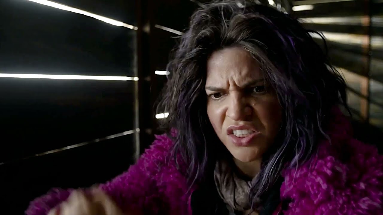 The Walking Dead Season 10 Episode 20 - Princess and Ezekiel vs Commonwealth Soldier [HD]