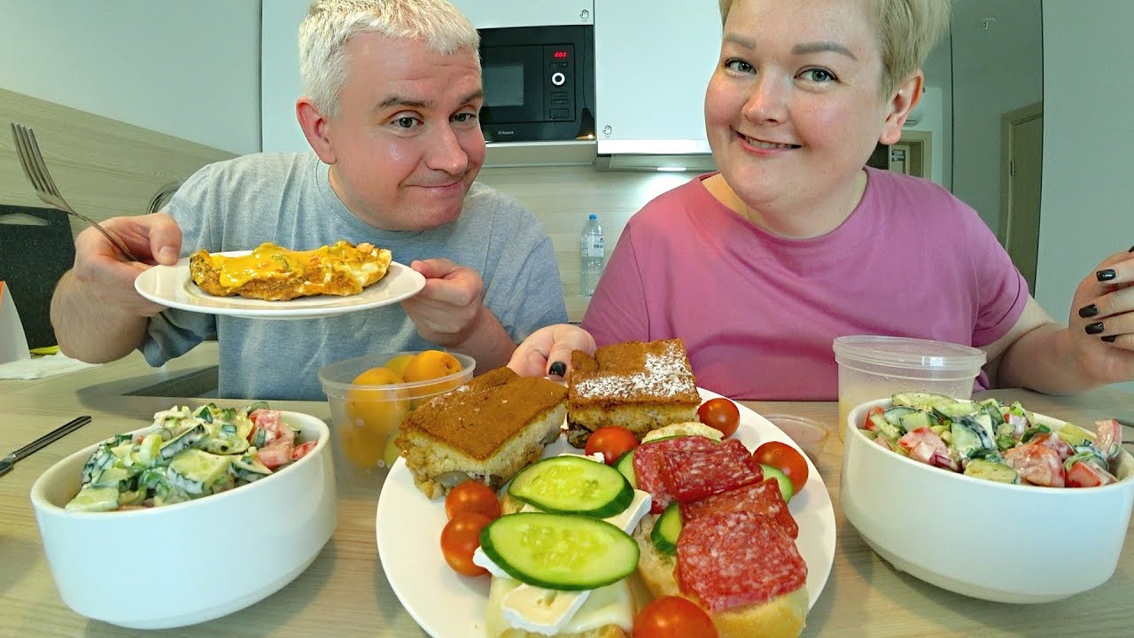 Мукбанг Вован добыл МАМОНТА) Приготовили Вкусный завтрак как ДОМА! КАК ХОТИМ так и отдыхаем в Питере