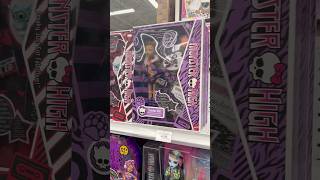 Come doll hunting with me for Monster High dolls! #monsterhigh #monsterhighcreeproduction #toysrus