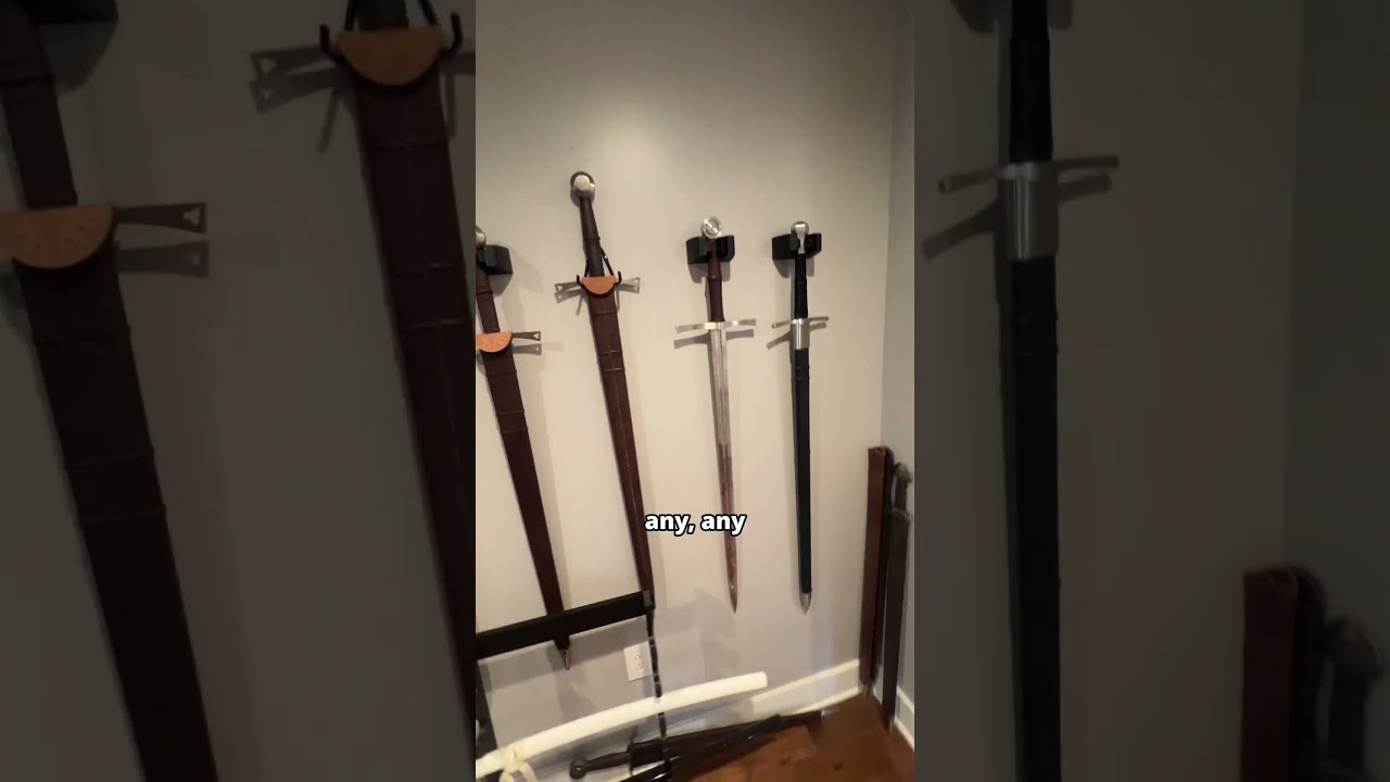 No Knives Inside The Mini Katana House 