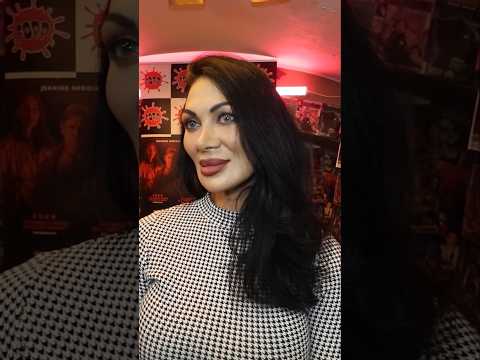 Jeanine Nerissa Sothcott on Helloween.