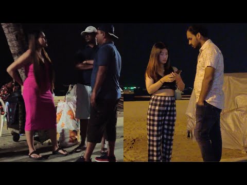 Indian men are nigotiating with freelancers on Beach road. Pattaya walk - 58 #freelancer #pattaya