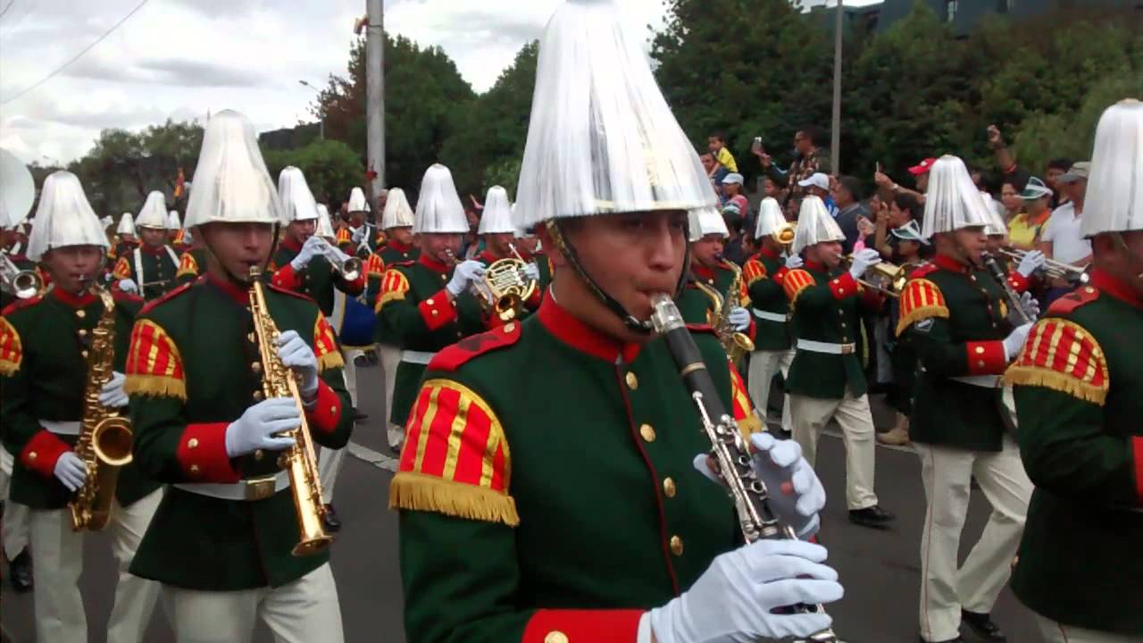 20 de Julio 2015 | Banda de Guerra ESMIC