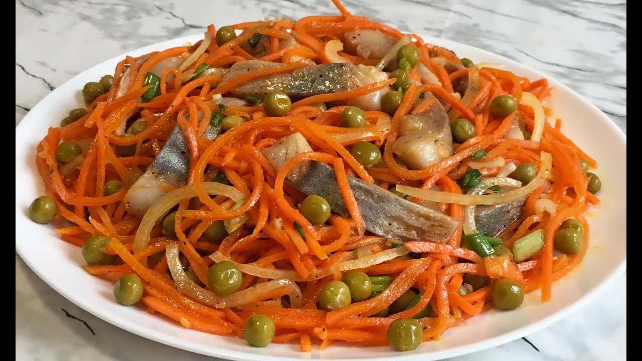 ⁣Обалденный Салат с Селедкой и Морковью По-Корейски / Salad with Herring and Carrots Korean Style