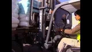 Israel Sends Humanitarian Aid to Gaza