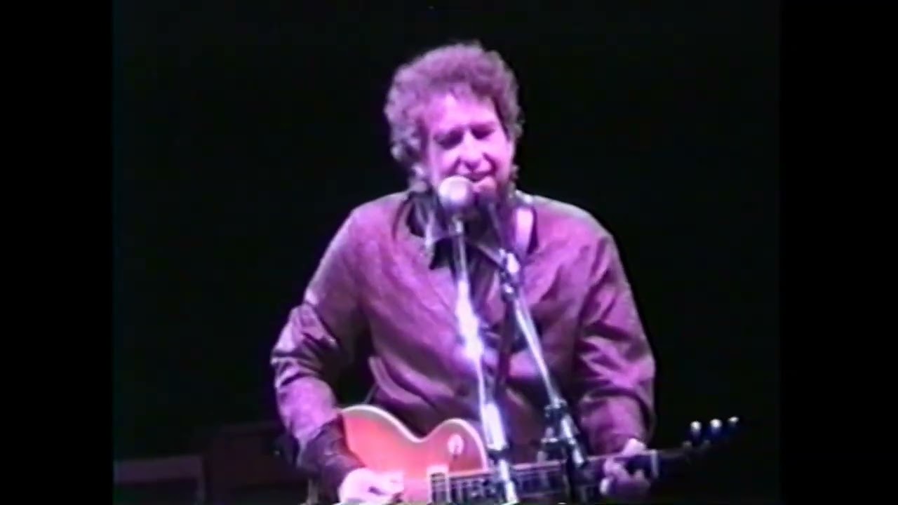 Bob Dylan - One Of Us Must Know (Sooner Or Later) - Scranton, PA