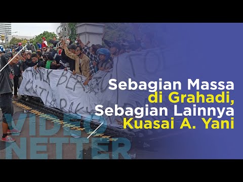 Pagar Gedung Grahadi Rubuh Akibat Demo Omnibus Law