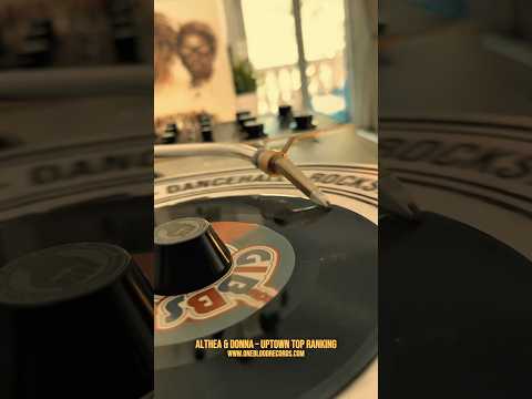 Althea & Donna - Uptown Top Ranking #reggae #vinyloftoday #reggaemusic #vinyl