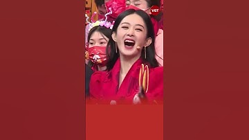 Triệu Lệ Dĩnh rộ ảnh ‘ăn đứt’ tình trẻ chồng cũ?