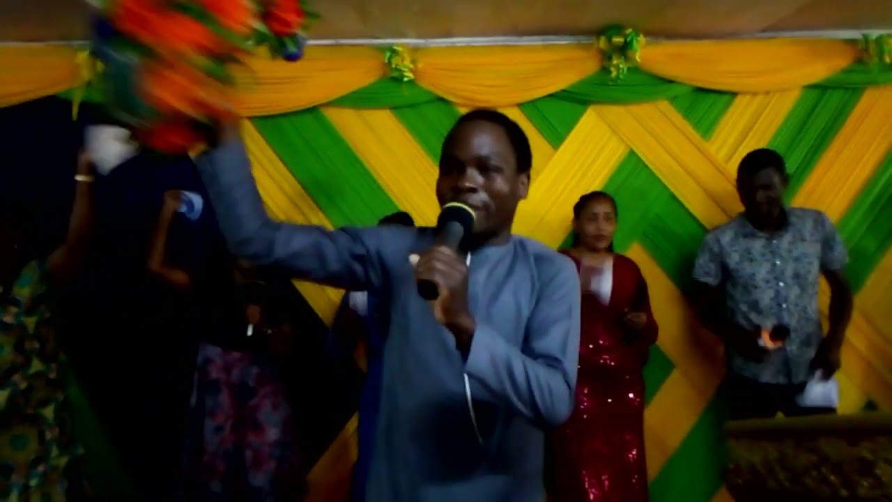 BEST SWAHILI PRAISE AND WORSHIP SONGS
